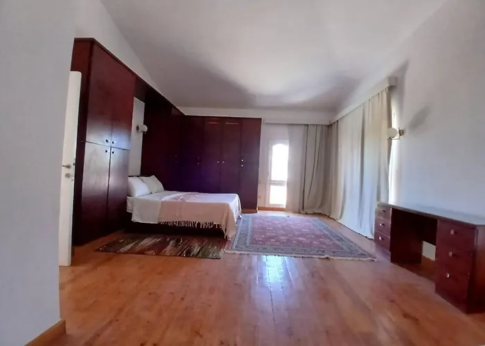 3 Bedroom Near El Gouna Villa *
